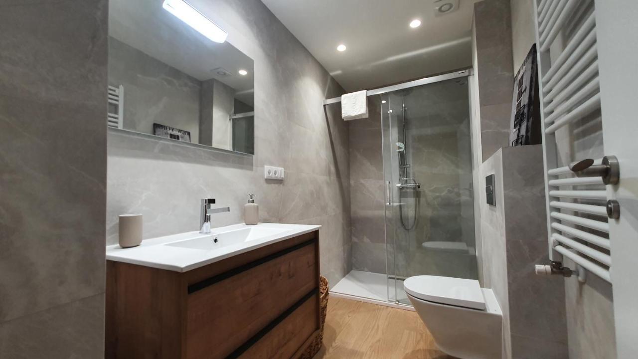 Auditorio Vicele - 2 Hab Y Sofa-Cama - Wifi - Vut-3692-As Oviedo Exterior photo