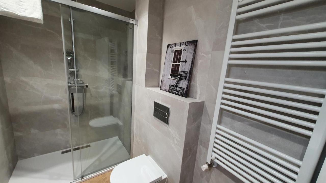 Auditorio Vicele - 2 Hab Y Sofa-Cama - Wifi - Vut-3692-As Oviedo Exterior photo